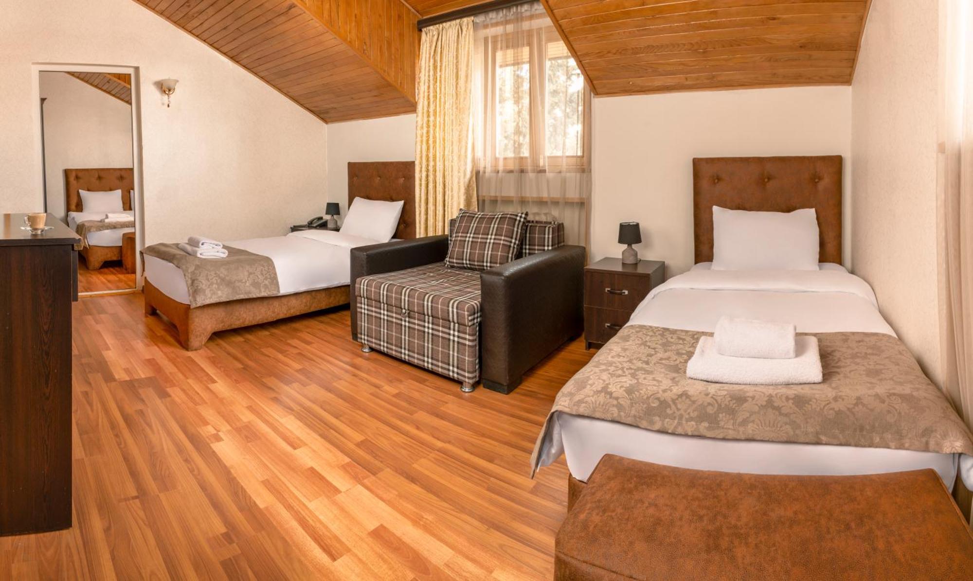 Valeria Hotel Tbilisi Esterno foto