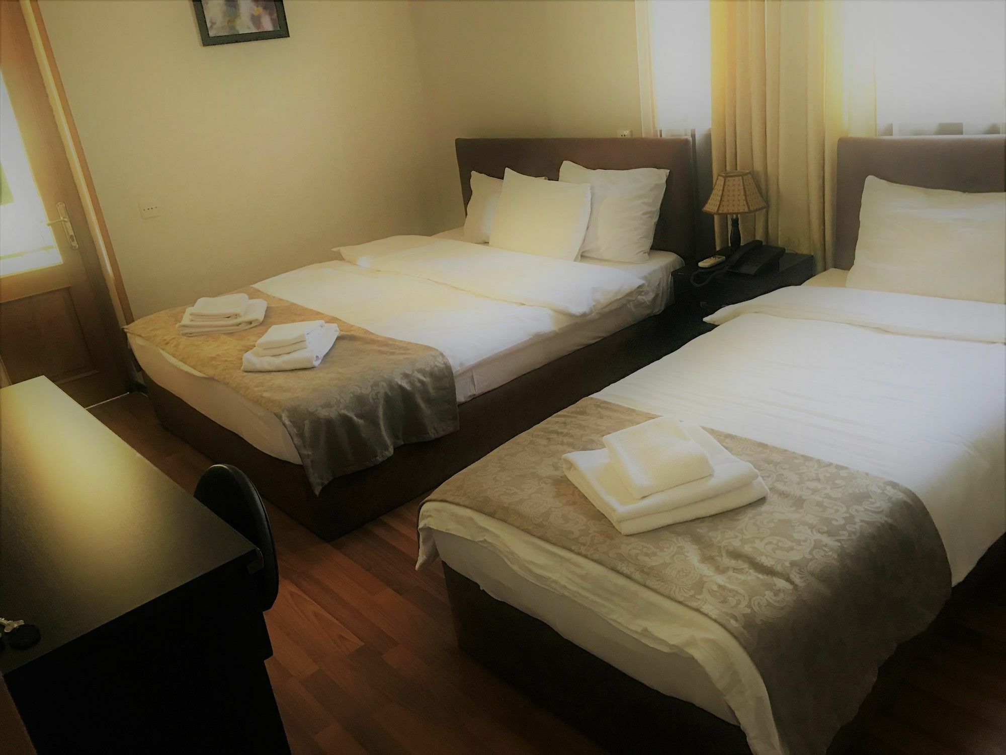 Valeria Hotel Tbilisi Esterno foto