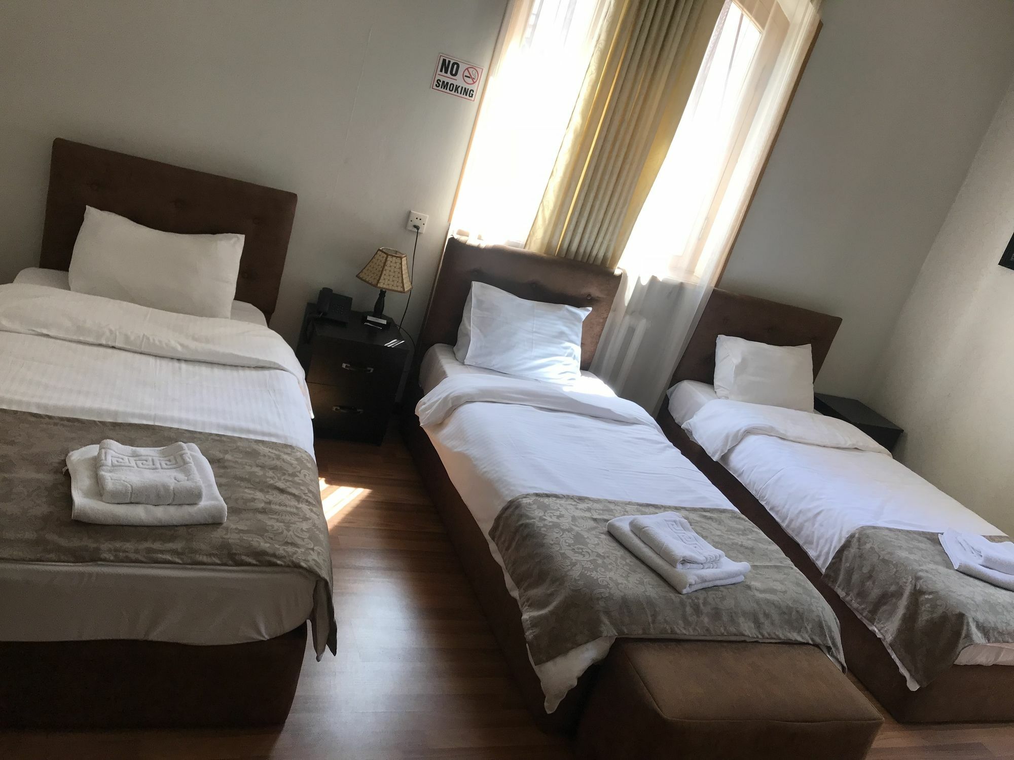 Valeria Hotel Tbilisi Esterno foto